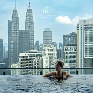 The Luxe & Colony Klcc Skyline Infinity Pool - 5min To Petronas Tower & Kl Center By The Hub Куала-Лумпур